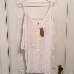 Open shoulder, crochet, beach cover up